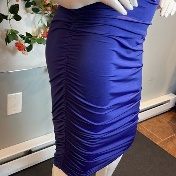 Forever 21 Ruched Bodycon Midi Dress Size M RefY004 - Picture 6 of 12